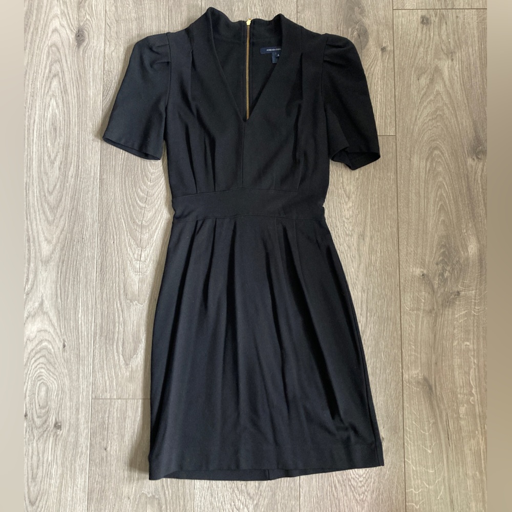 COPY - French Connection black fitted mini midi short sleeve dress zip up back